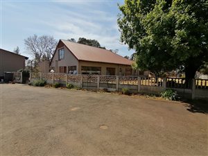 4800 ha Farm in Wheatlands