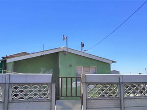 3 Bed House in Hanover Park