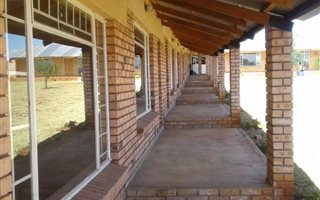 1 Bedroom Apartment in Lydenburg