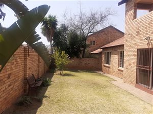 4 Bed Townhouse in Sundowner