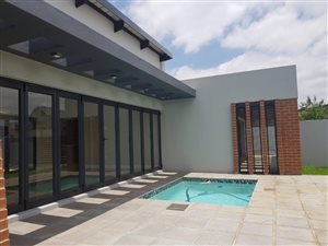 3 Bed House in Midstream Ridge Estate