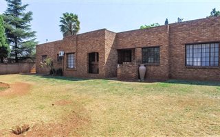 3 Bedroom House in Sunward Park