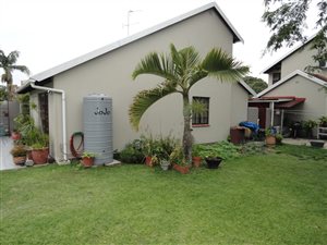 4 Bed Duplex in Ashley