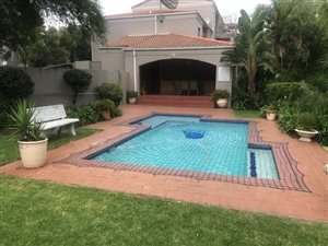 1 Bed Apartment in Oaklands