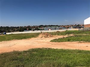 5998 m² Land available in Chloorkop