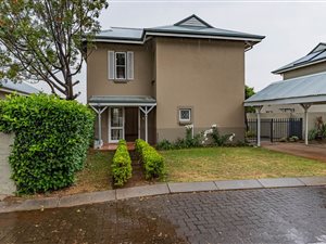 2 Bed House in Waterval East