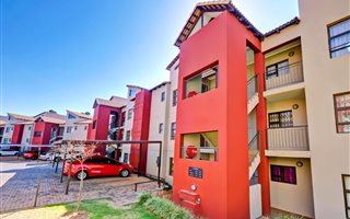 2 Bedroom Apartment in Honeydew
