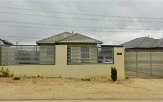 3 Bedroom House in Riverside View Ext 6