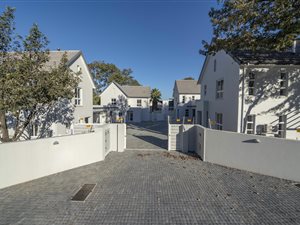 3 Bed House in Paarl