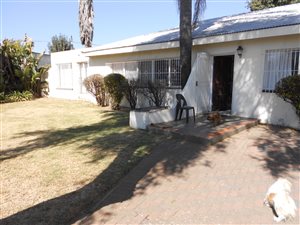 4 Bed House in Martindale