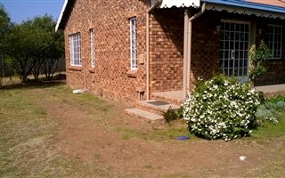 1 Bedroom Garden Cottage in Bredell AH