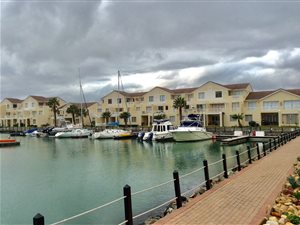 2 Bed Apartment in Harbour Island