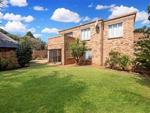3 Bed House in Honey Hill