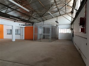 1983 m² Industrial space in Benrose