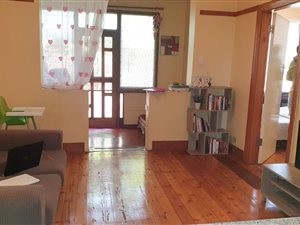 1.5 Bed Flat in Essenwood