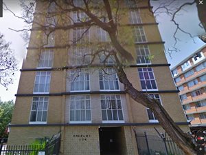 2 Bed Flat in Sunnyside