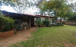 3 Bedroom House in Pierre van Ryneveld