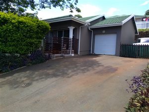 2 Bed House in Illovo Beach