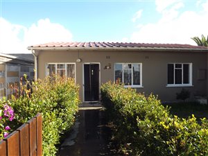 3 Bed House in Lotus River