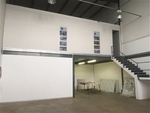 196 m² Industrial space in Meadowdale