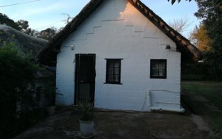 1 Bedroom Garden Cottage in Hilton