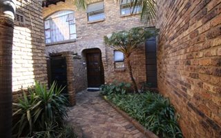 3 Bedroom Duplex in Mulbarton