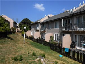 3 Bed Townhouse in Rembrandt Park