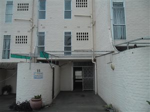 4 Bed Duplex in Pelham