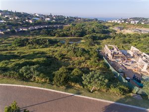 1605 m² Land available in Brettenwood Coastal Estate