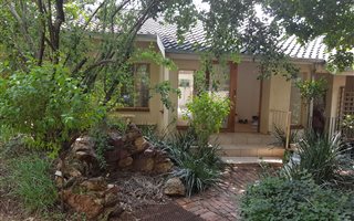 2 Bedroom House in Hurlingham