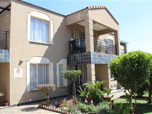 1 Bedroom Townhouse in Dalpark