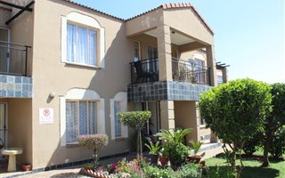 1 Bedroom Townhouse in Dalpark