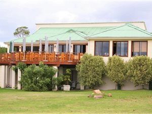 944 m² Commercial space in Plettenberg Bay