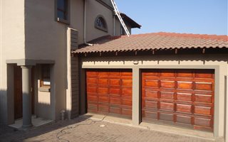 2 Bedroom Townhouse in Jordaan park