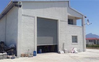 2036 m² Commercial space in Philippi