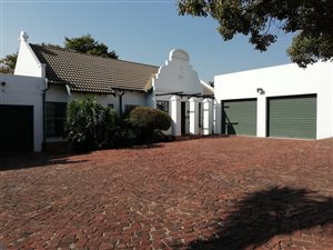 2 Bedroom Townhouse in Newlands