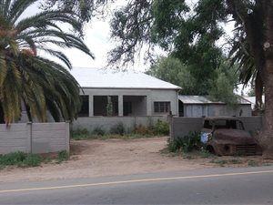 5 Bed House in De Rust