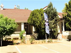 1492 m² Commercial space in Willows