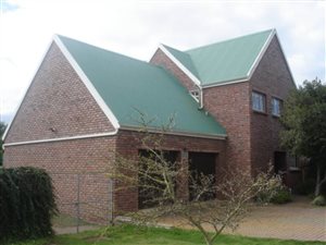 5 Bed House in Fraaiuitsig