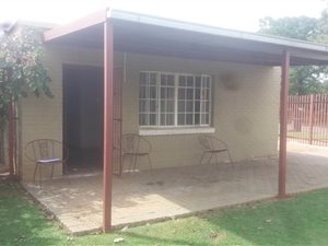 1 Bed Apartment in Strubenvale