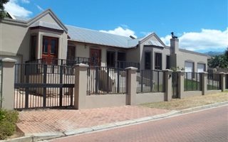 4 Bedroom House in Fairway Heights