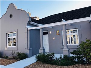 3 Bed House in Strand Central
