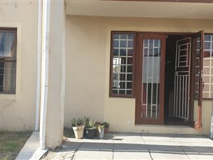 2 Bed House in Retreat
