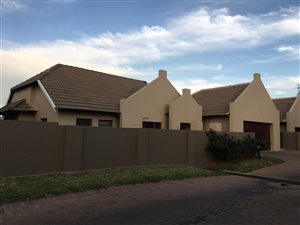 3 Bed Townhouse in Pinehaven