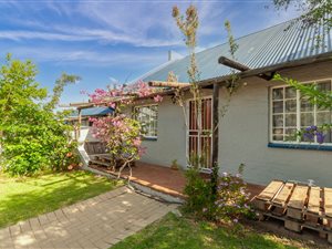 2 Bed Townhouse in Kelvin