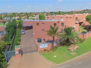 2 Bed Townhouse in Ridgeway