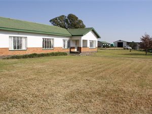 122.2 ha Farm in Vaalpark