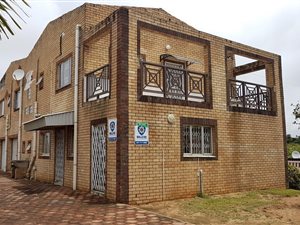6 Bed House in Woodhaven