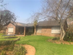2 ha Farm in Kameeldrift East