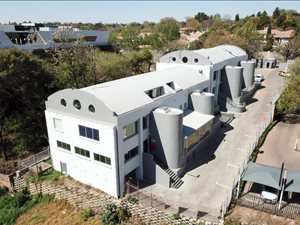 2610 m² Office Space in Waverley